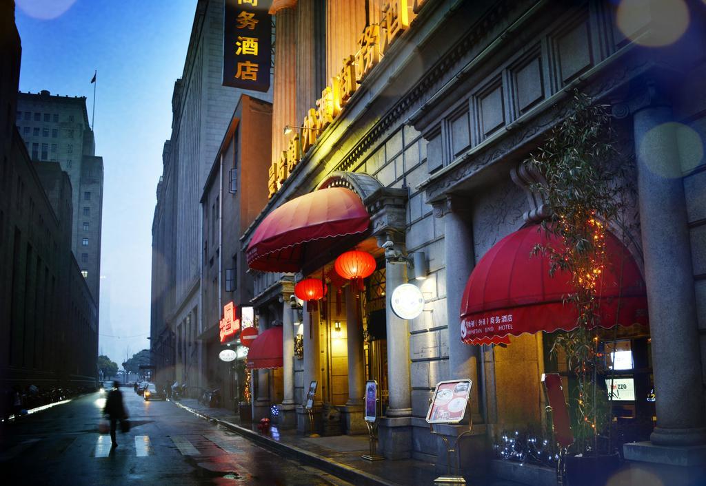 Manhattan Bund Business Hotel Shanghai Exterior photo